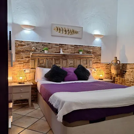 Santamaria Con Piscina Y Wifi Holiday home *