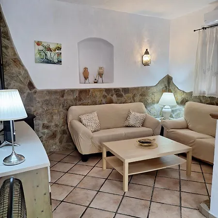 Santamaria Con Piscina Y Wifi Holiday home
